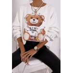 Valge oversize pusa pildiga