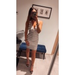 Valge hõbedaste litritega kleit