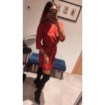 Punane ruuduline vööga kleit,keskel kumm